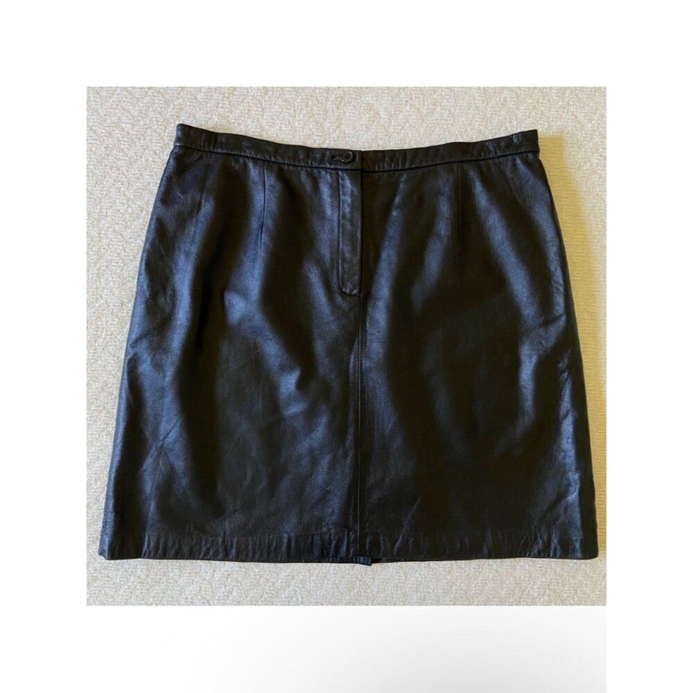 Apostrophe Black Leather Mini Skirt